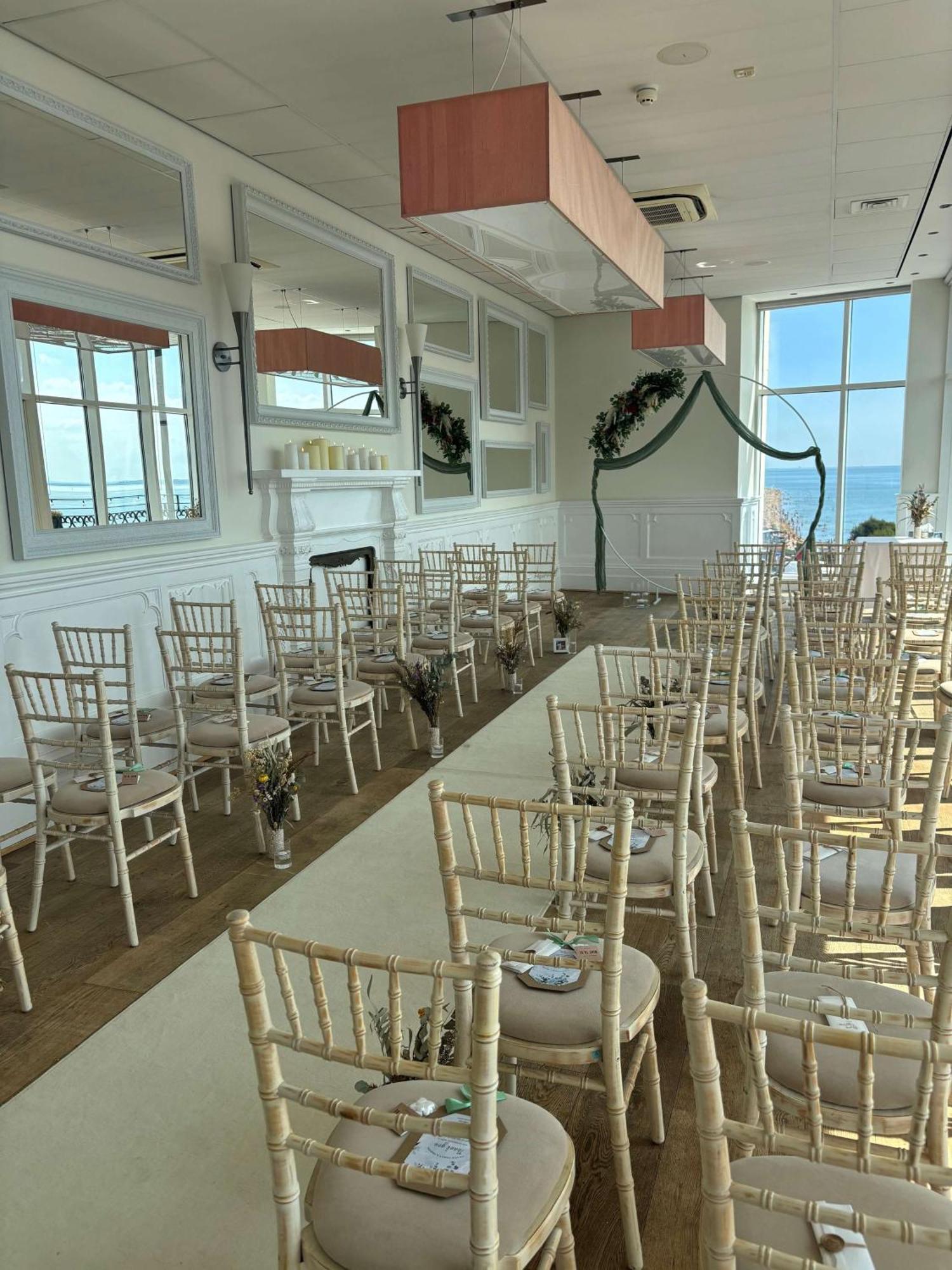 Park Inn By Radisson Palace Сътън он Сий Екстериор снимка